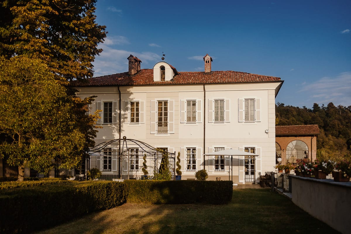 Fotografo matrimonio Rivalba. Villa Ala. Prewedding di Giorgia e Marco. Golden Hour.