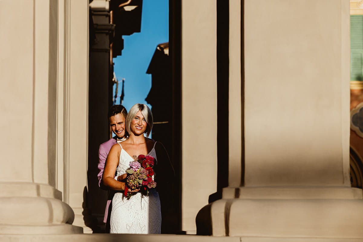 Matrimonio boho-chic da favola nel Monferrato. Fotografo matrimonio Monferrato. matrimonio a Molare (AL). Servizio fotografico di coppia degli sposi.