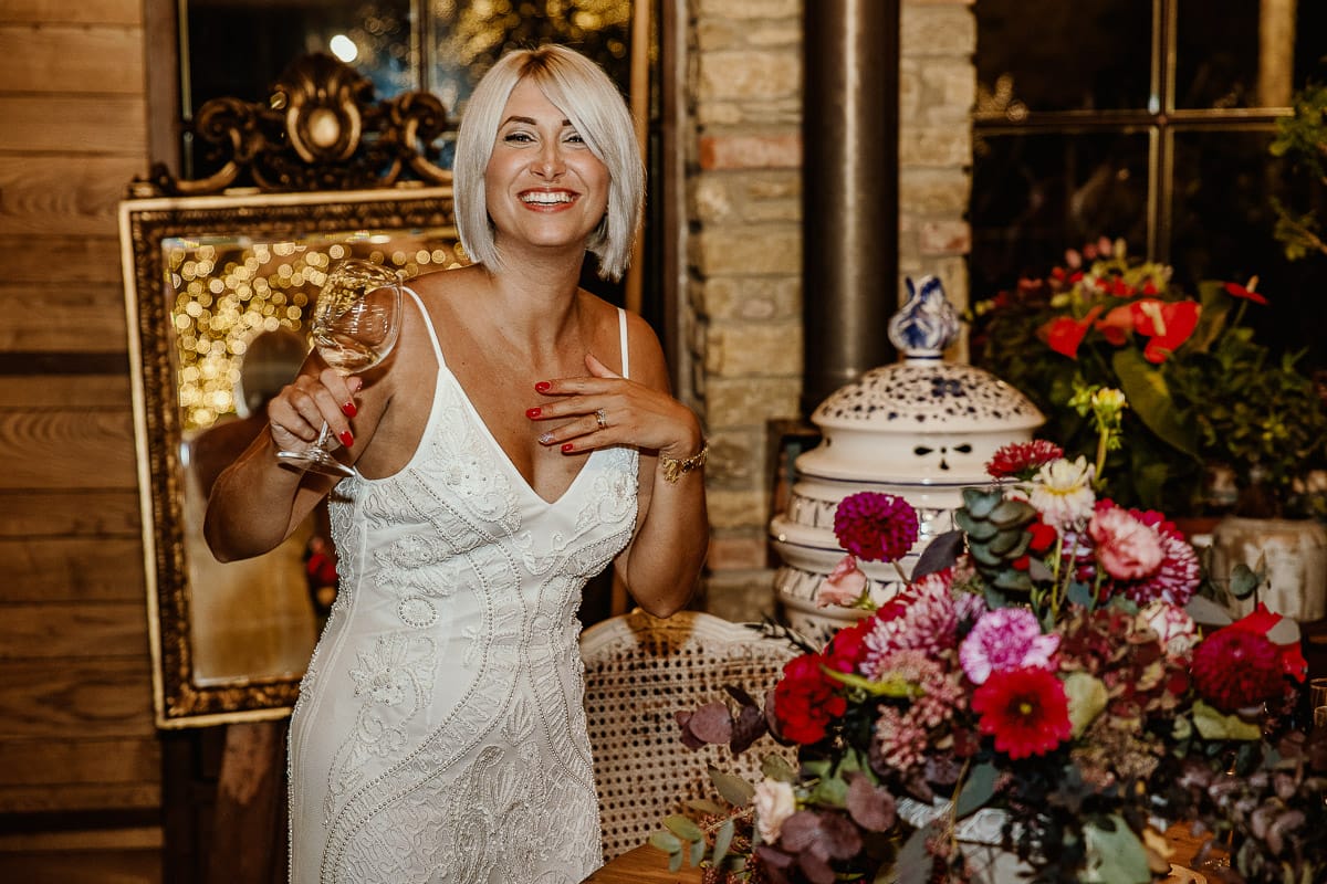 Matrimonio boho-chic da favola nel Monferrato. Fotografo matrimonio Monferrato. Matrimonio a Molare. Agriturismo "A Modo Mio" Ricevimento.