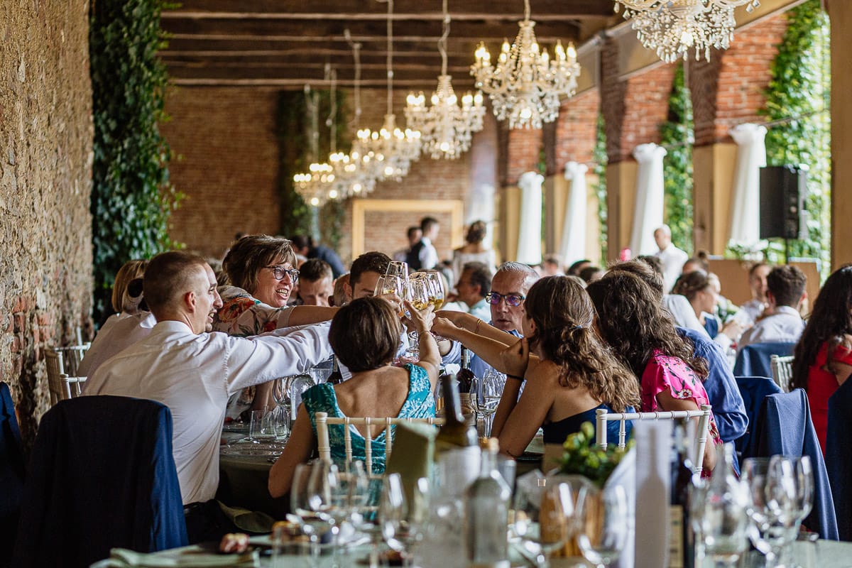 Fotografo matrimonio Torino | Tenuta La Michelina | Pinerolo. Ricevimento. brindisi.