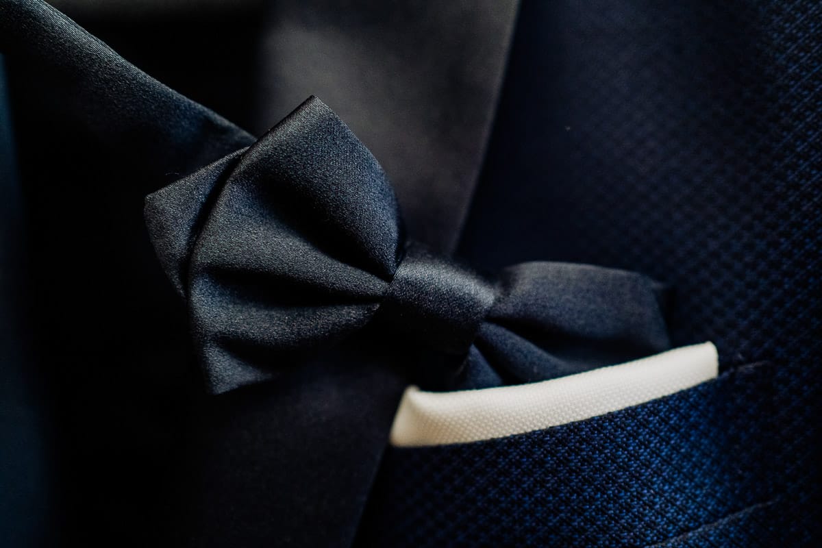 Fotografo matrimonio Torino | Tenuta La Michelina | Pinerolo Dettagli dell'abito dello sposo