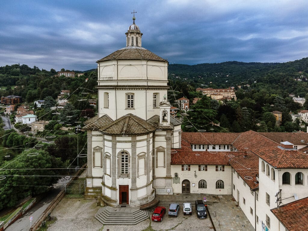 Proposta di matrimonio a Torino di Svajunaas ad Erika. Veduta del Monte dei Cappuccini