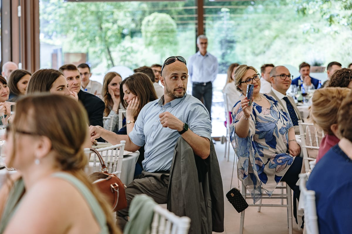 Fotografo matrimonio Torino. Pranzo nuziale a Villa Ala. Invitati