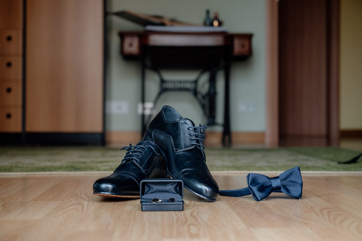 scarpe e accessori dello sposo