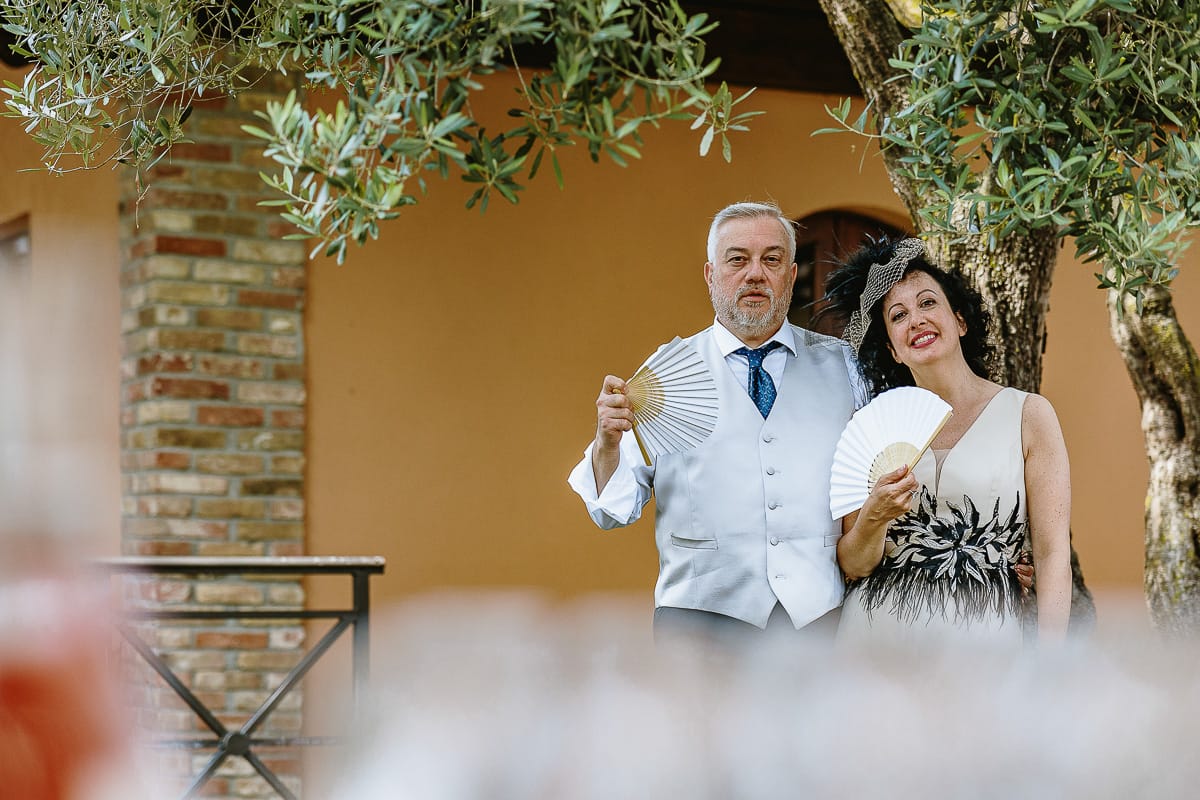 Fotografo matrimonio in Monferrato. Matrimonio di Serena e Fabrizio al Vecchio Castagno di Cocconato d'Asti. Ritratto degli sposi