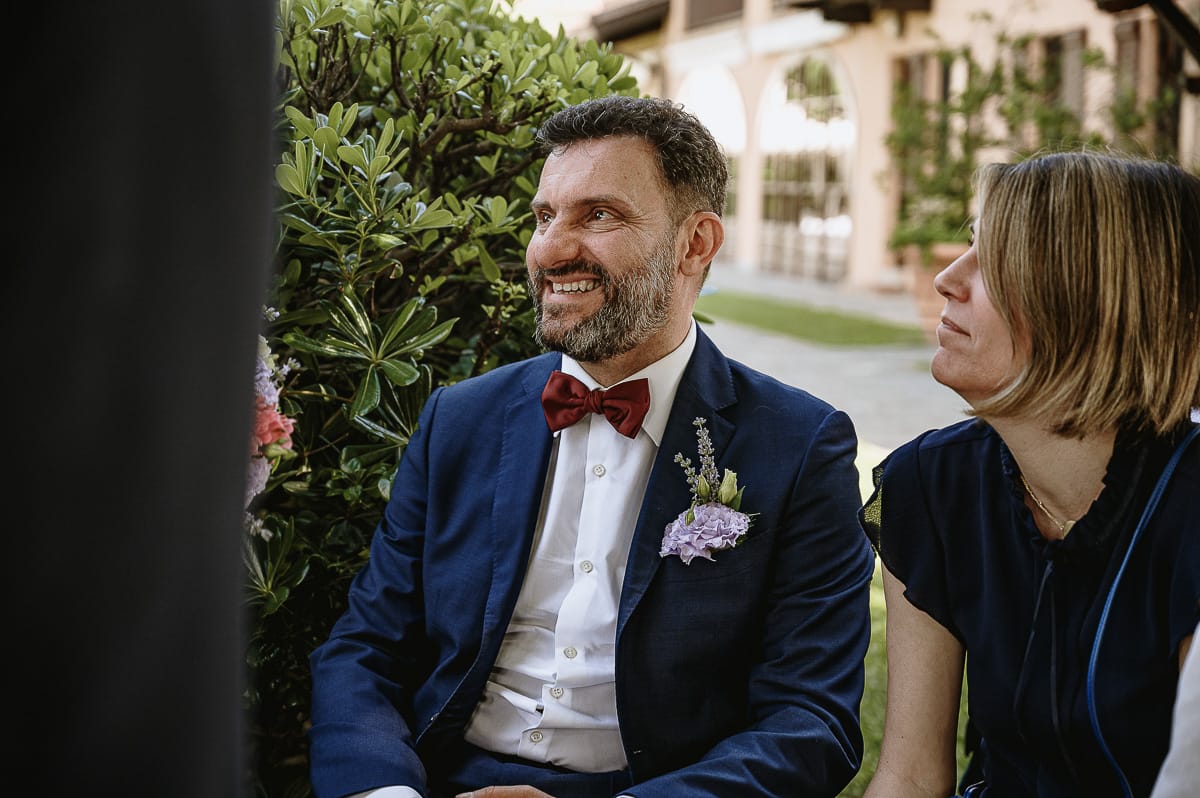 Fotografo matrimonio in Monferrato. Matrimonio di Serena e Fabrizio al Vecchio Castagno di Cocconato d'Asti. Cerimonia. Testimoni.