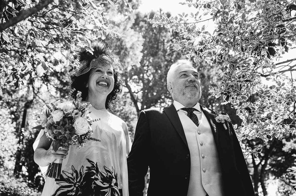 Fotografo matrimonio in Monferrato. Matrimonio di Serena e Fabrizio al Vecchio Castagno di Cocconato d'Asti. Ritratti di coppia degli sposi.