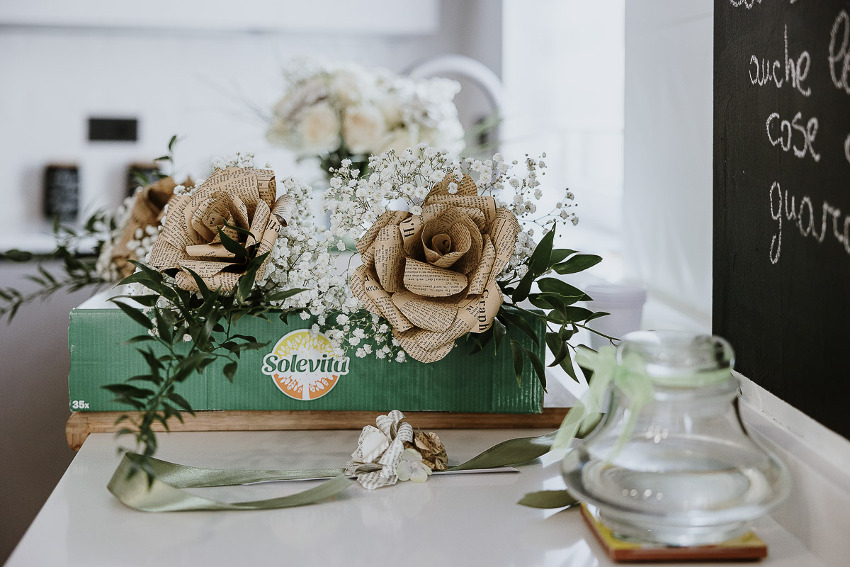 Fotografo Matrimonio in Piemonte. Preparazione a Moncucco Torinese. Fiori.
