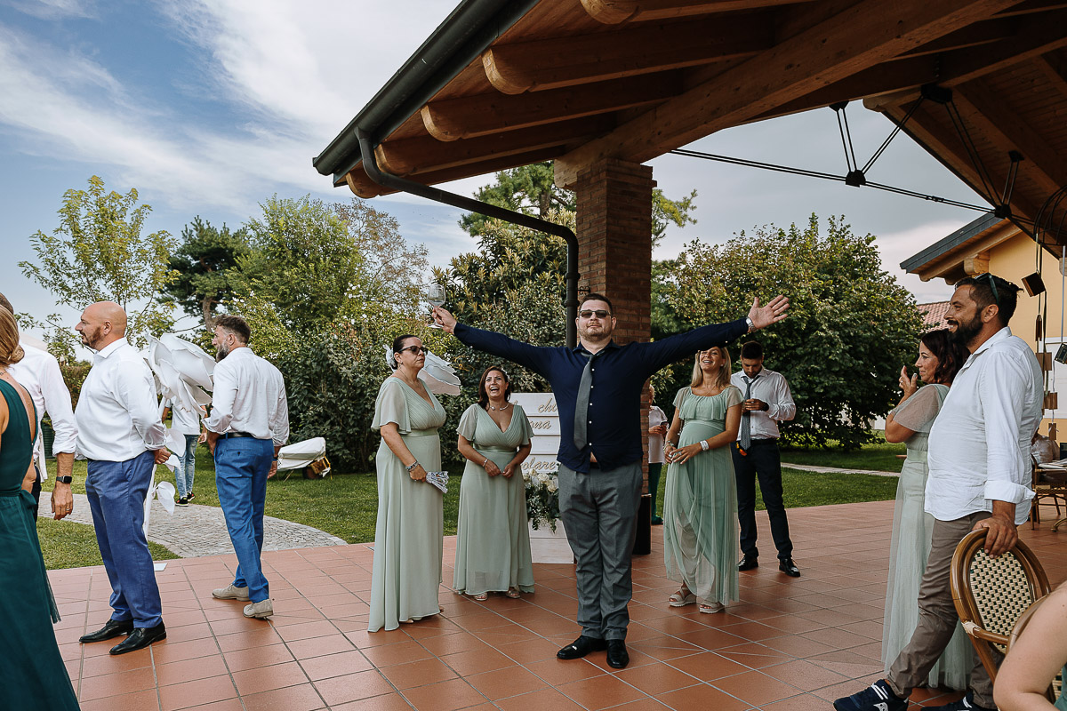 Fotografo Matrimonio in Piemonte. Ricevimento all'agriturismo Greppi di Crescentino (VC). Pranzo nuziale.