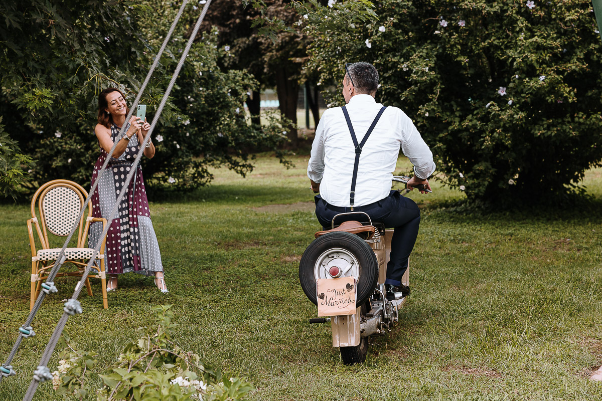 Fotografo Matrimonio in Piemonte. Ricevimento all'agriturismo Greppi di Crescentino (VC). Pranzo nuziale.