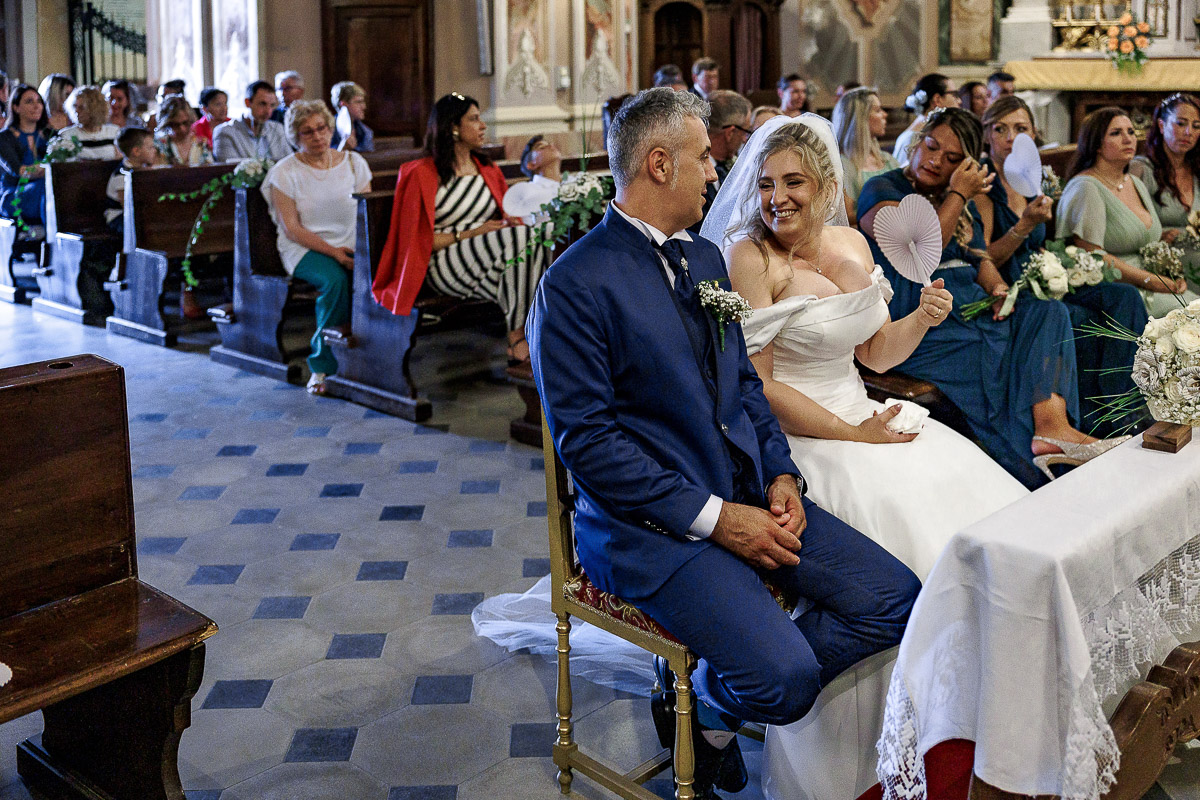 Fotografo Matrimonio in Piemonte. Cerimonia nella chiesa di San Giovanni Battista di Moriondo Torinese.
