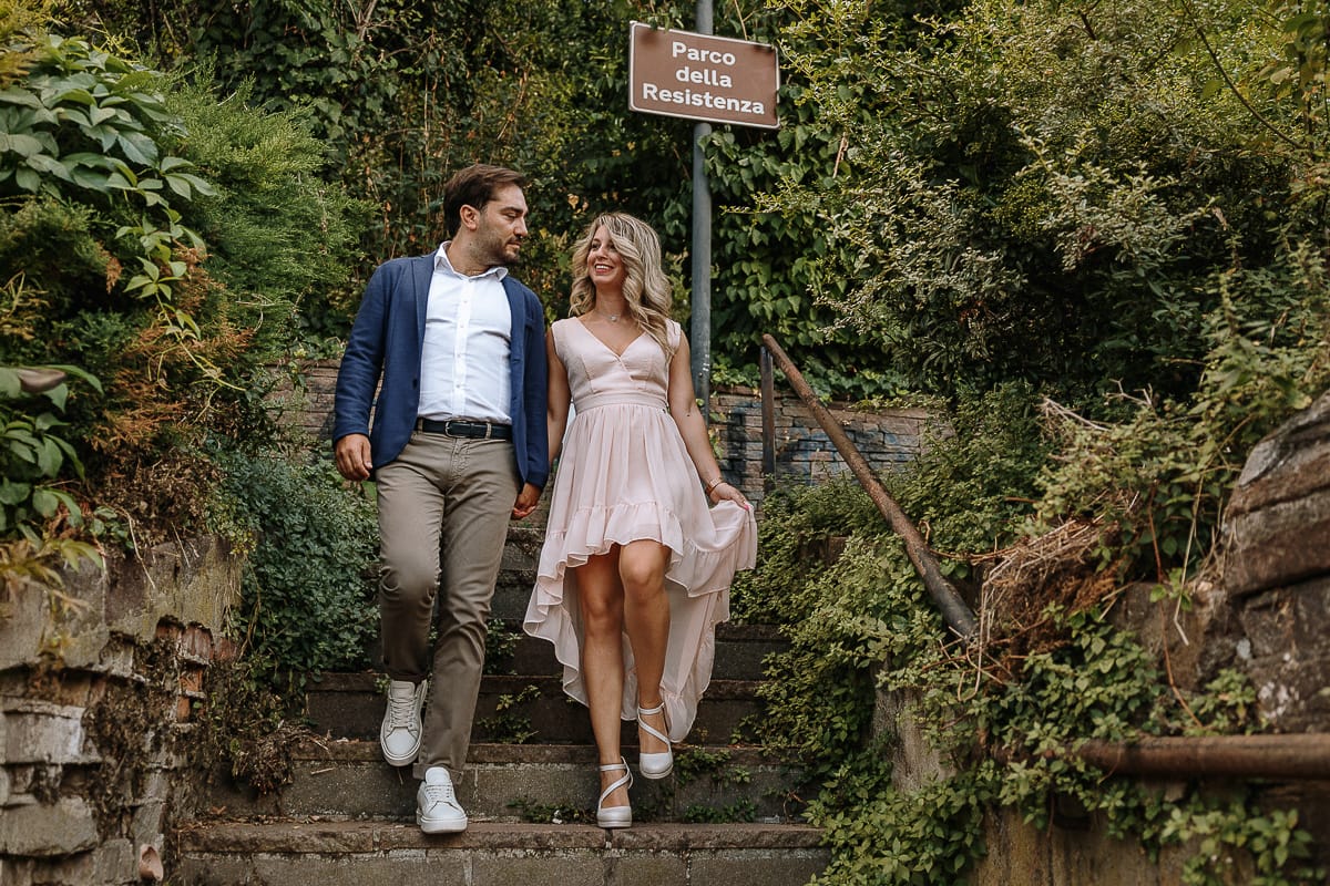 Pre-wedding a Chieri. Shary e Claudio nel giardino della Resistenza