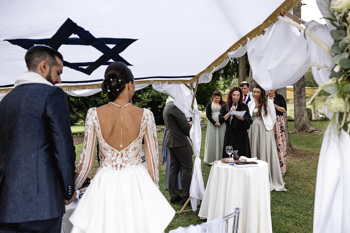 Fotografo Matrimonio Lago di Viverone, Tenuta Variselle. Cerimonia religiosa secondo il rito della Chiesa di Antiochia.