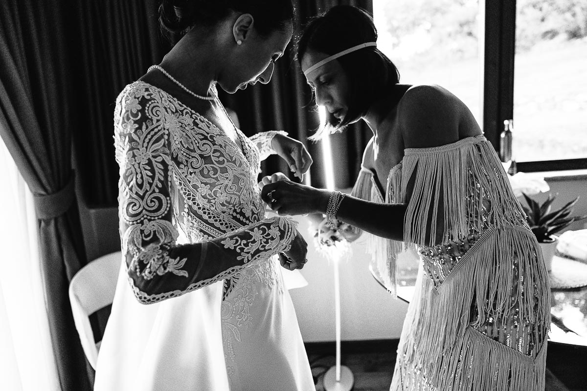 Fotografo Matrimonio Lago di Viverone, Tenuta Variselle. Preparazione della sposa.