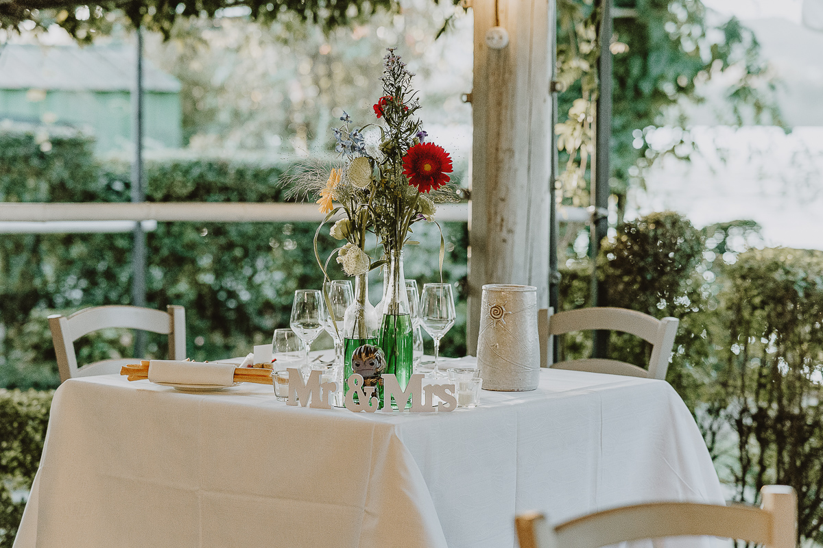 Matrimonio Lago di Candia. Tavolo degli sposi.