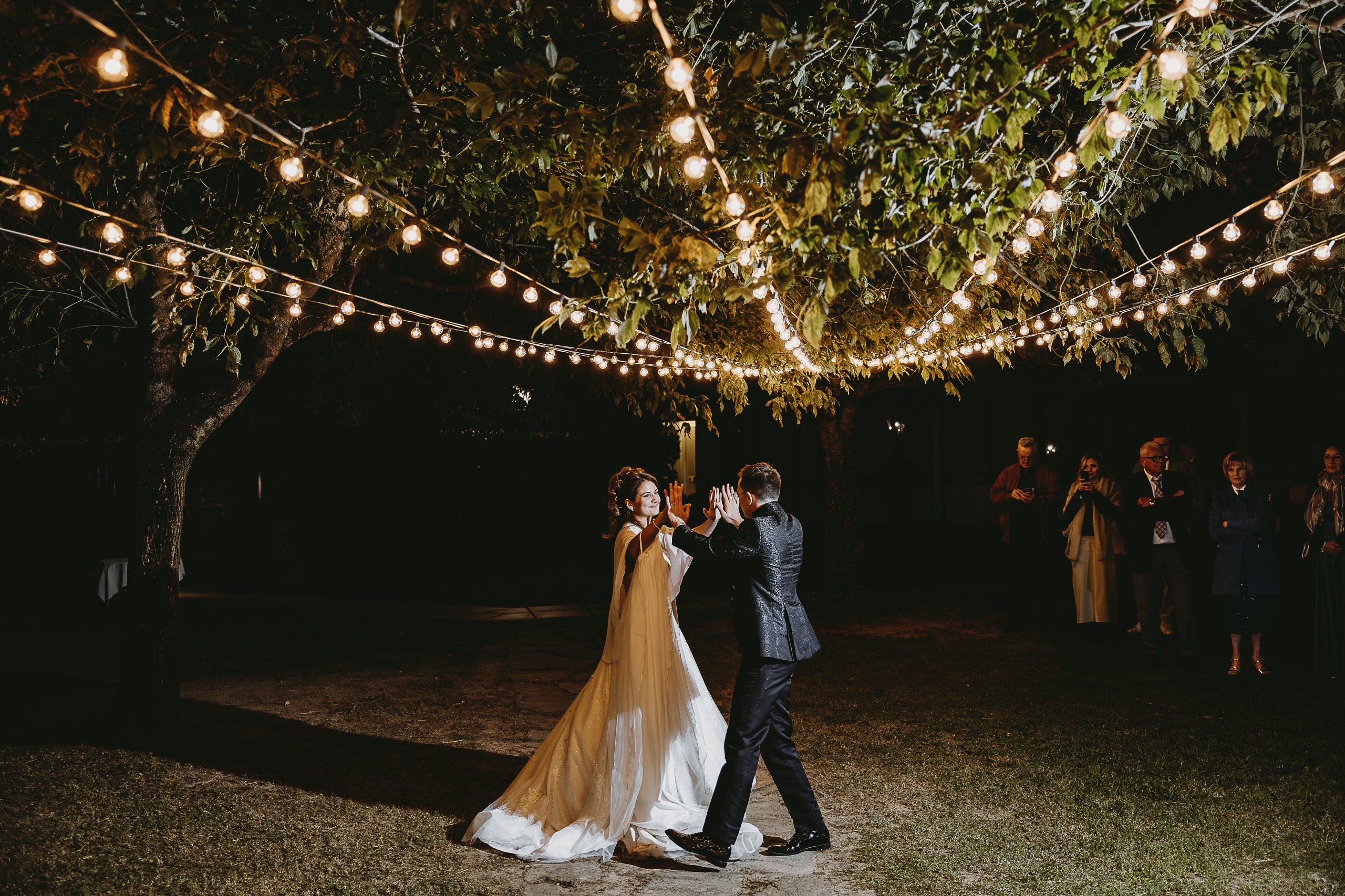 Matrimonio Lago di Candia. Ballo degli sposi.