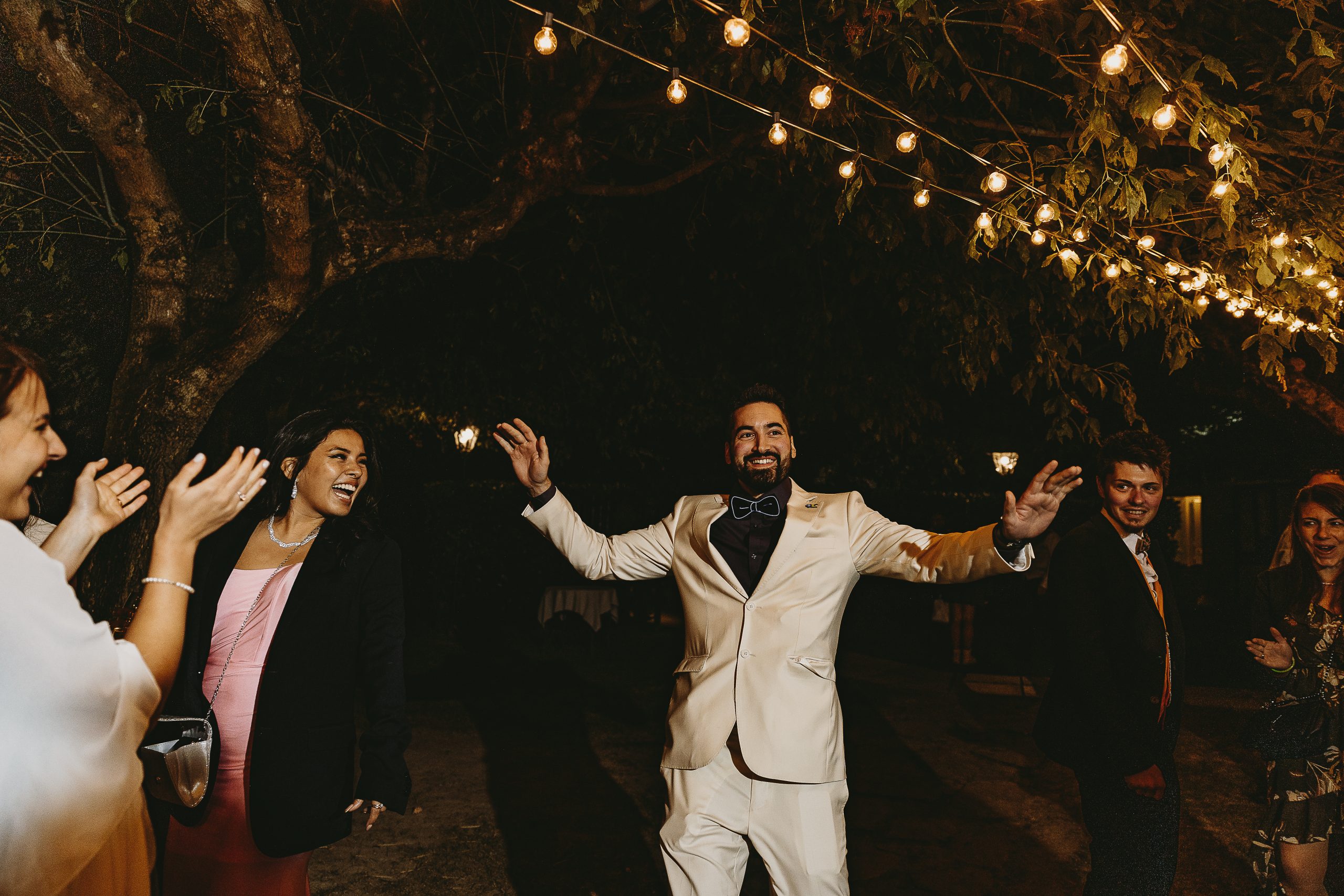 Matrimonio Lago di Candia. Festa. Balli finali.