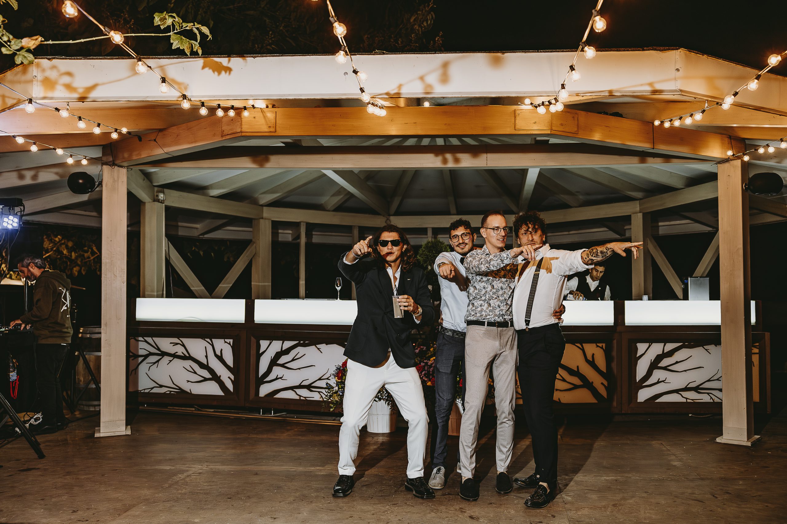 Matrimonio Lago di Candia. Festa. Balli finali.