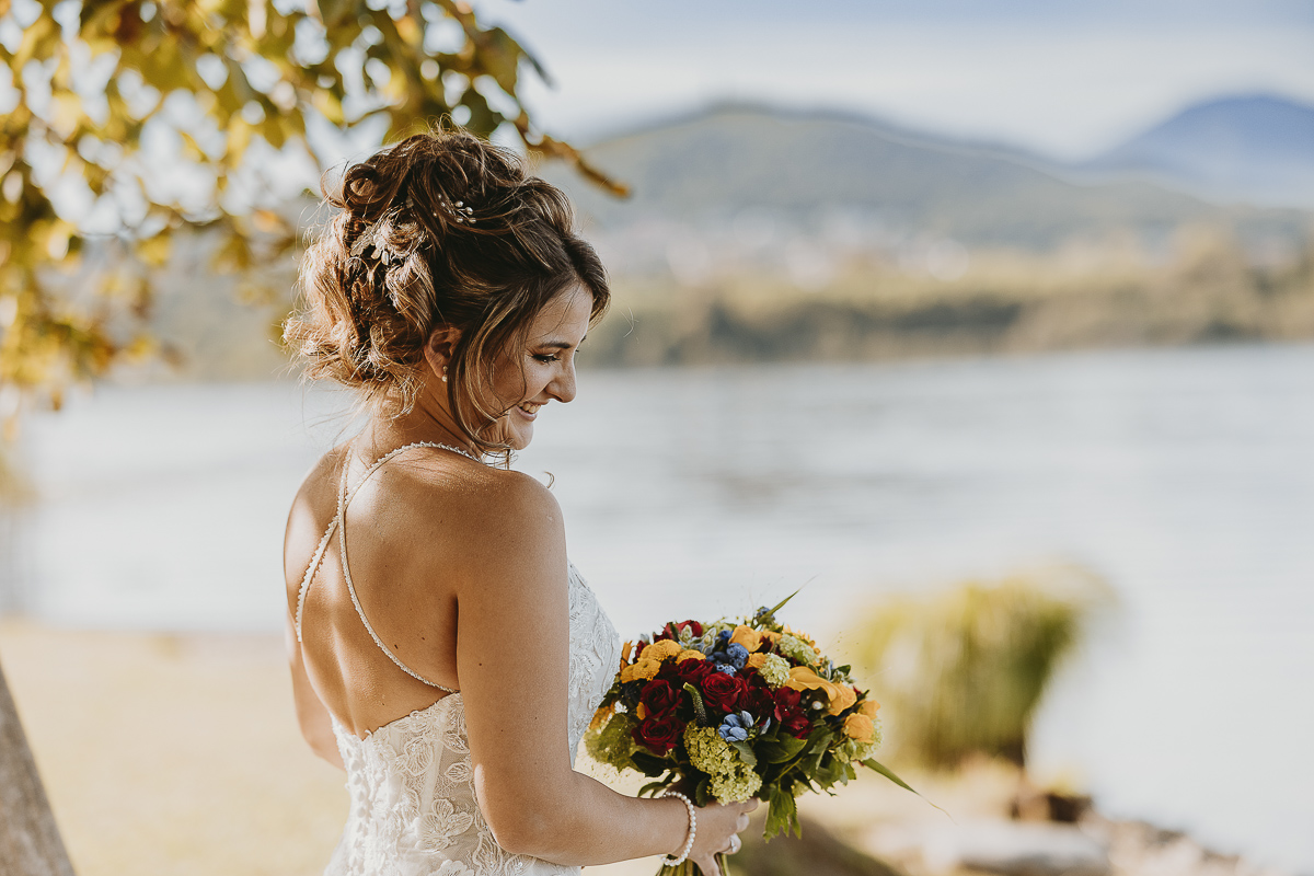 Matrimonio Lago di Candia. Cerimonia. Sposa.