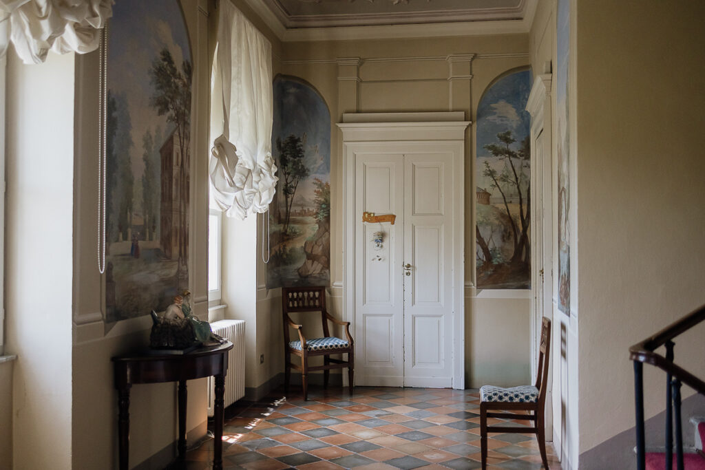 Matrimonio a La Cedrina. Interni eleganti.